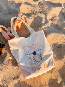 Indy on the beach tote bag